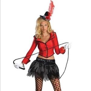 Ring leader costume
