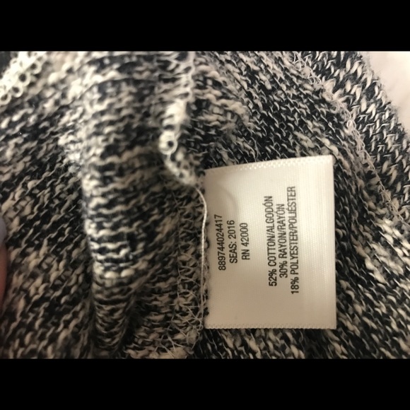 ATTENTION Black with White lace Knit Sweater SZ M - Picture 7 of 7