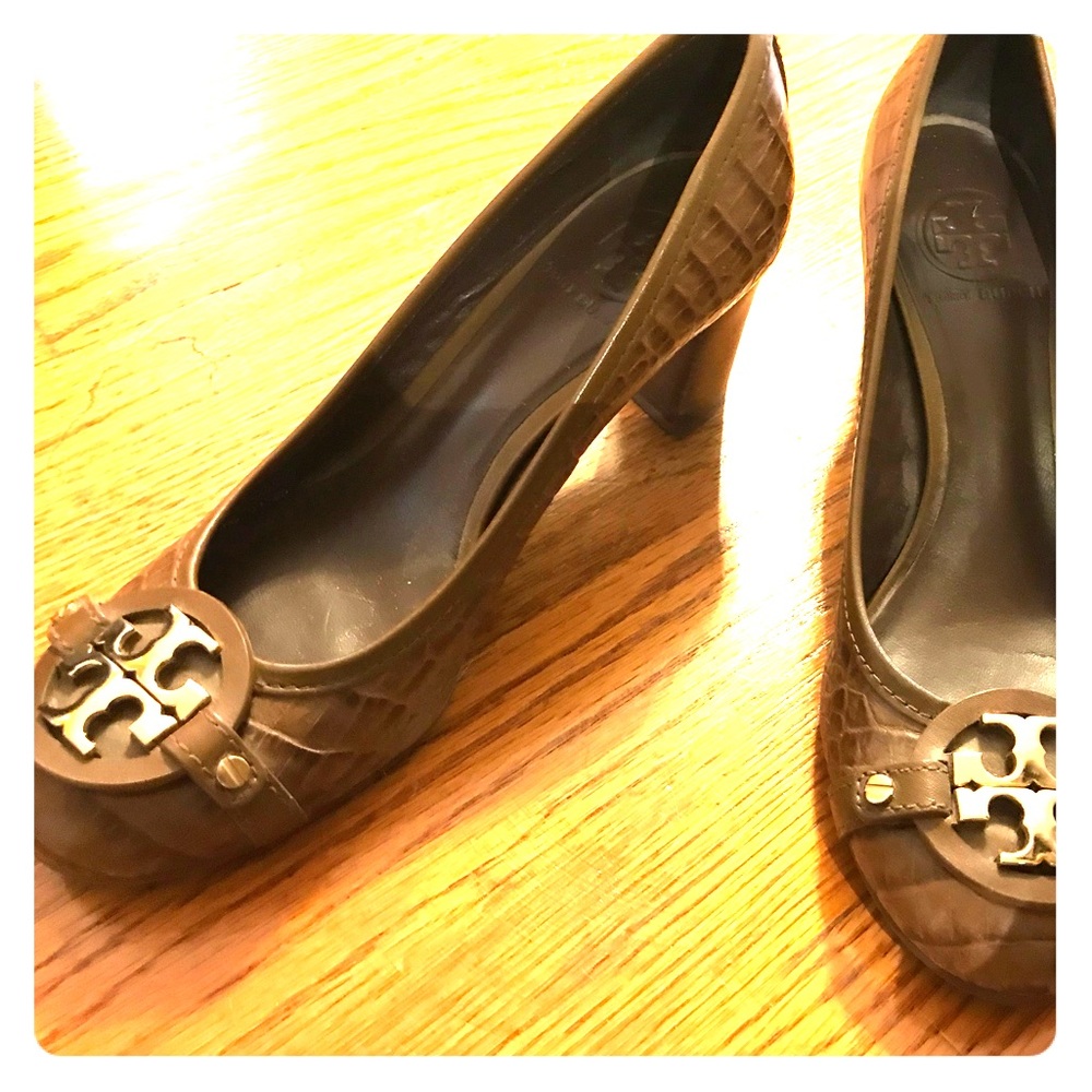 Tory Burch heels!