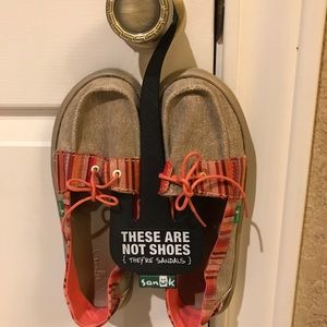 Sanuk neutrals shoes