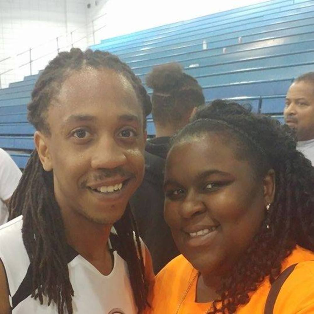 Meet your Posher, Donisha