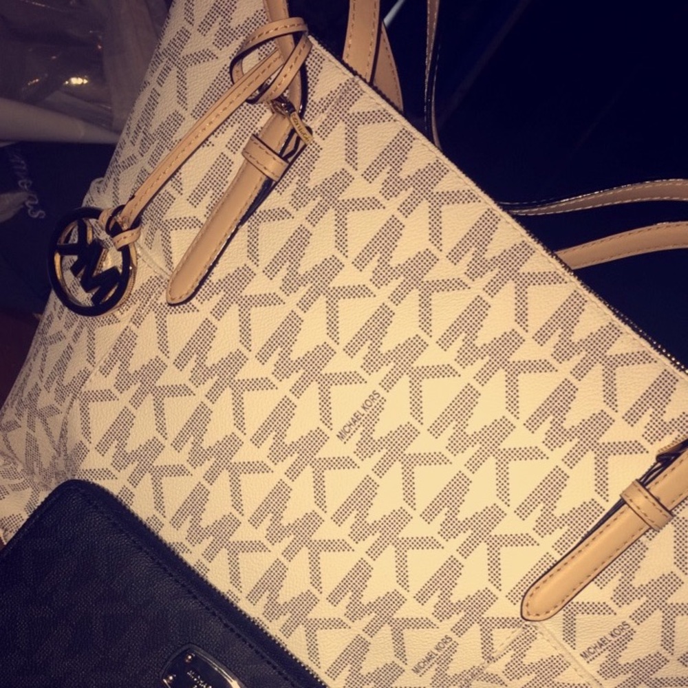 Michael Kors purse and wallet