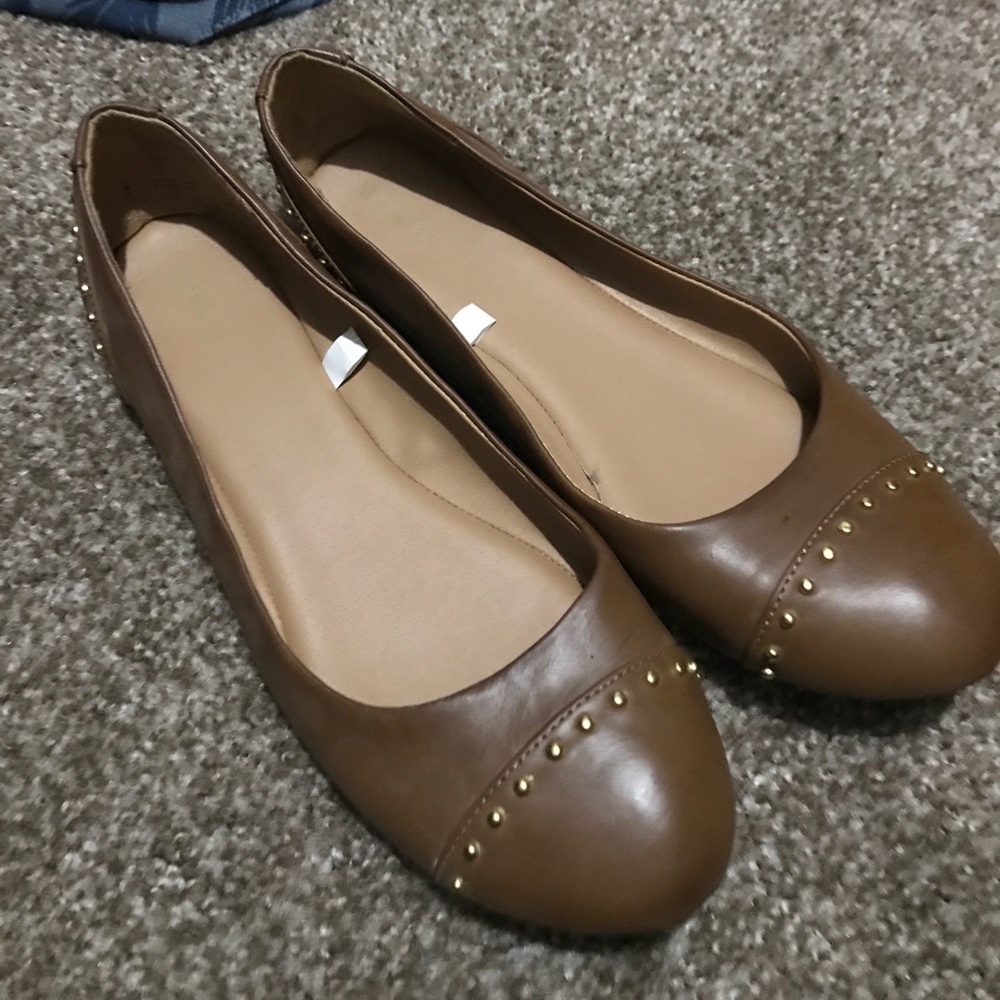 Brown merona flats with gold studs