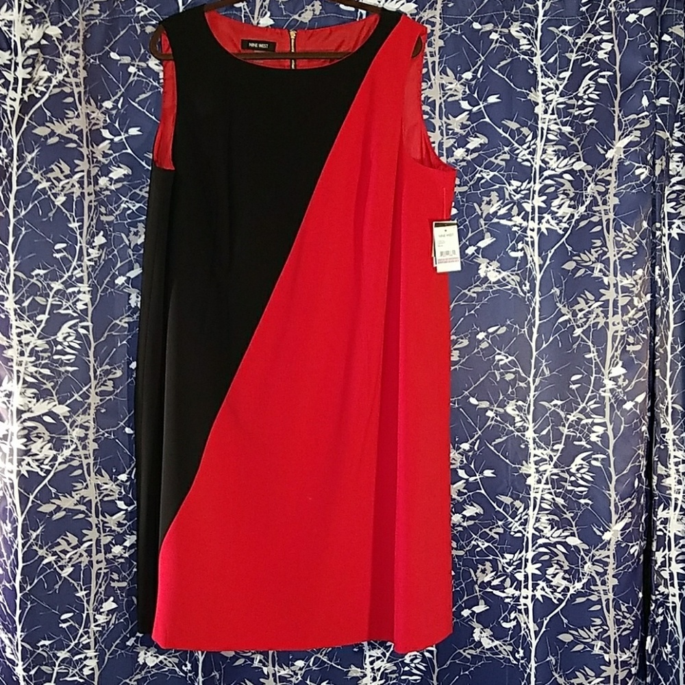 Nine West 22W Black and Red Dress