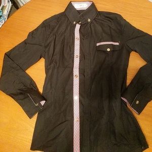 Small black button up