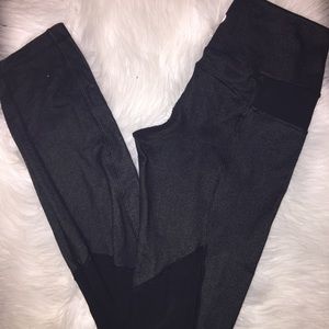 Black lululemon leggings