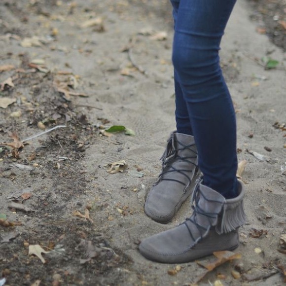 🌙Minnetonka Ankle Suede Boots - Picture 6 of 8