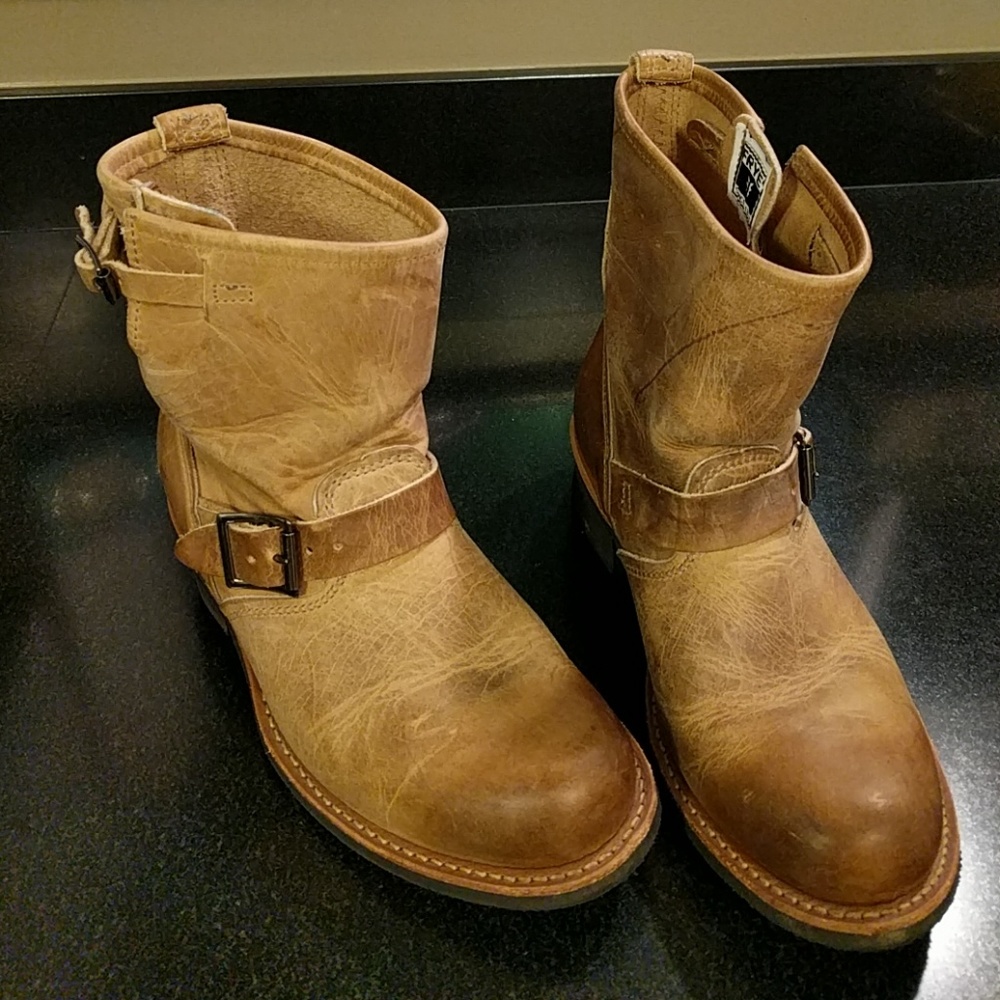 Frye Engineer 8R Boots
