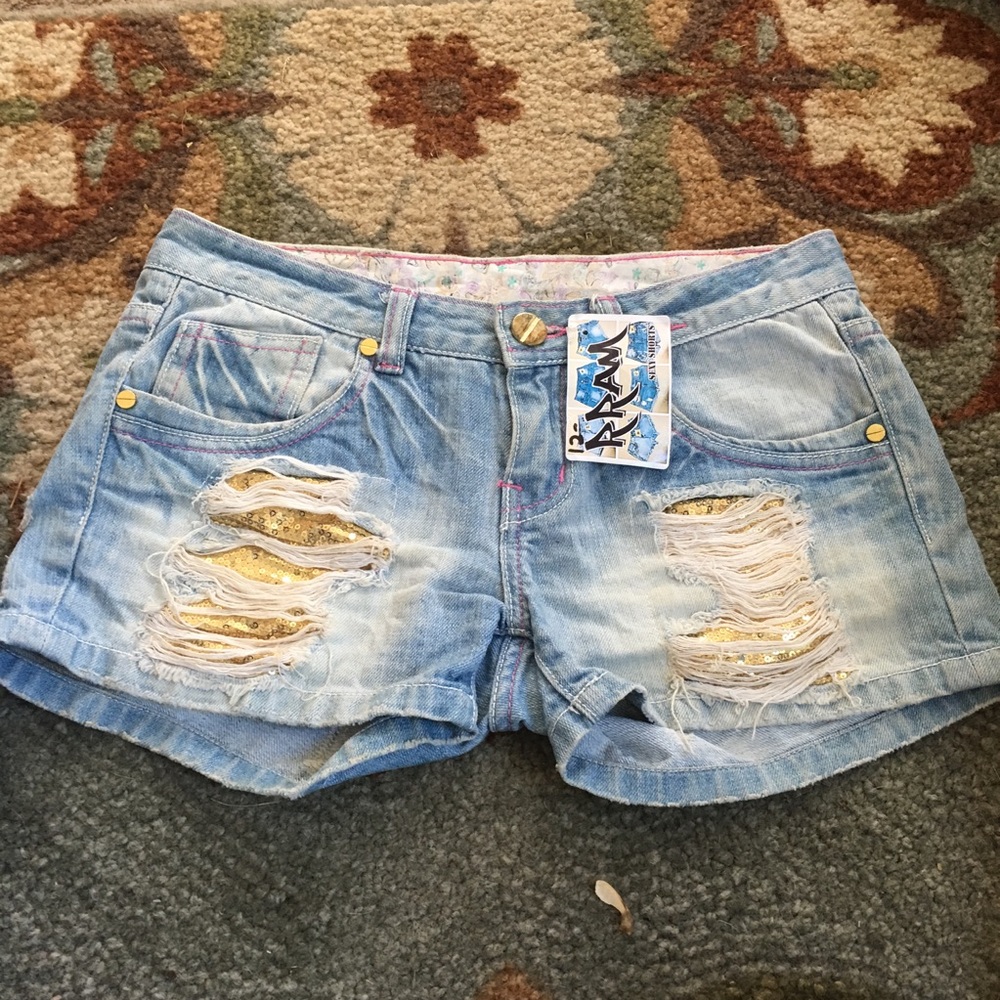 Authentic REPLAY Denim short 👄👠🌸