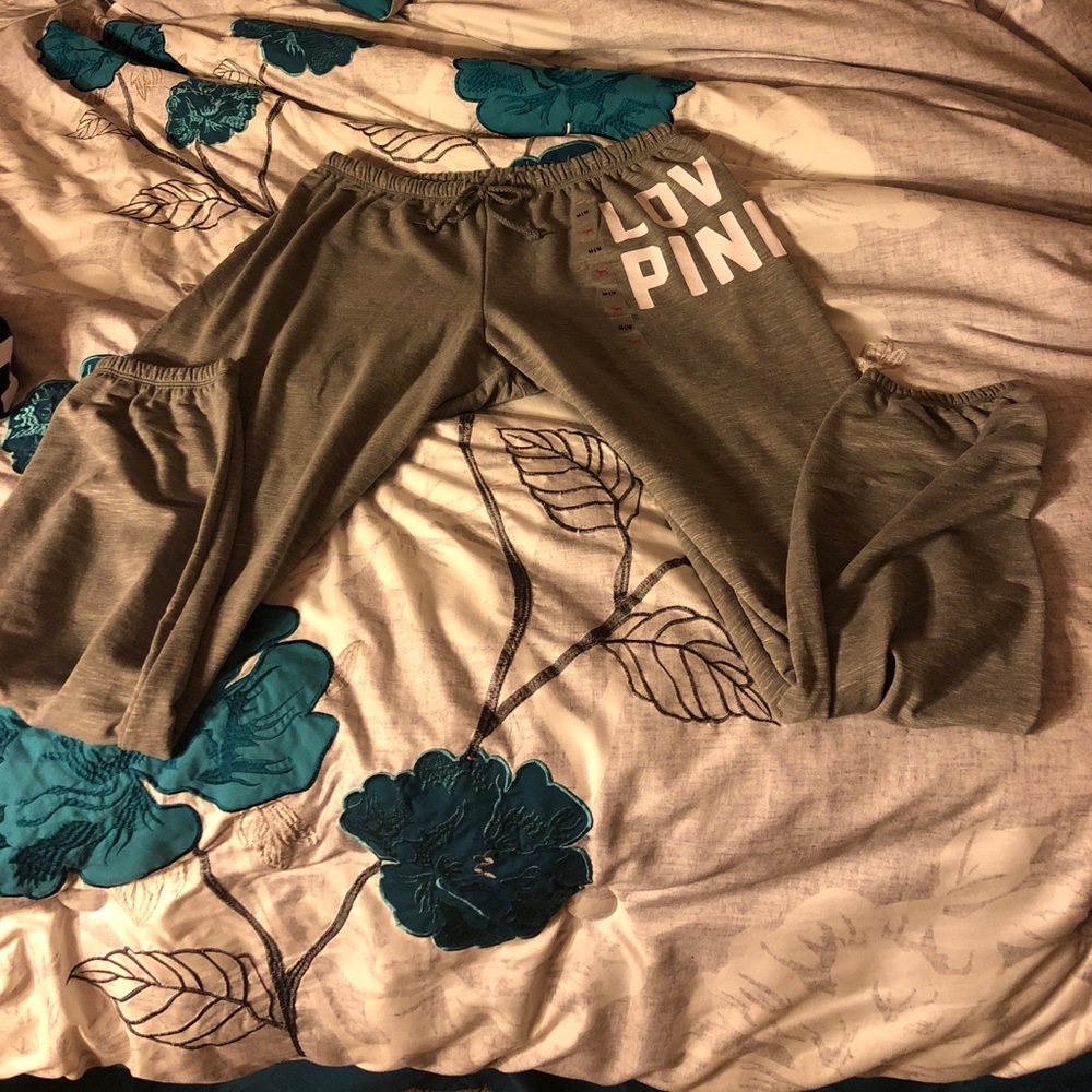 BNWT pink by Victoria secret joggers
