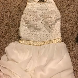 White homecoming/prom dress