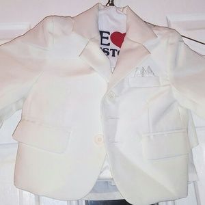 Infant 3 piece tuxedo size 3months