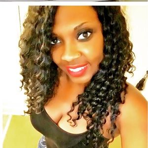 Meet your Posher, Shaunique