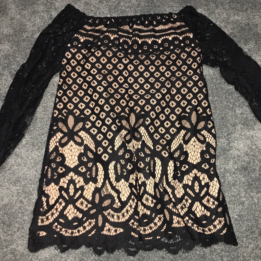 Off-The-Shoulder Lace Shift Dress