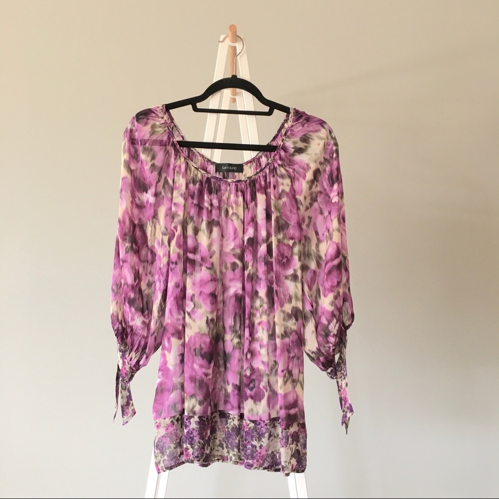 EUC - BEAUTIFUL - Silk peasant blouse.