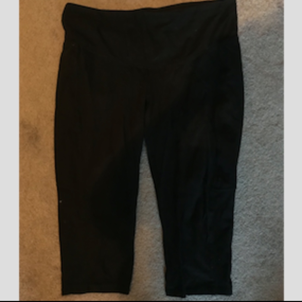 Tummy Control top yoga Capris