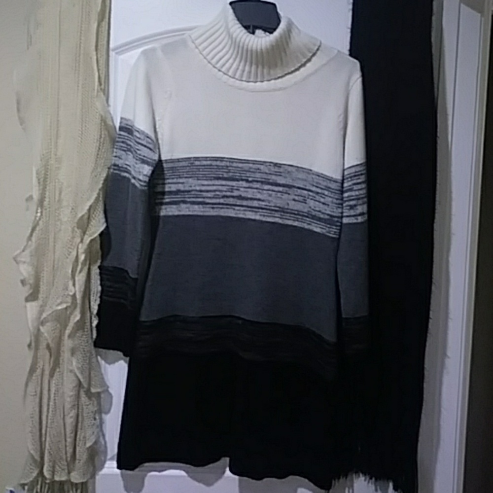 XOXO sweater