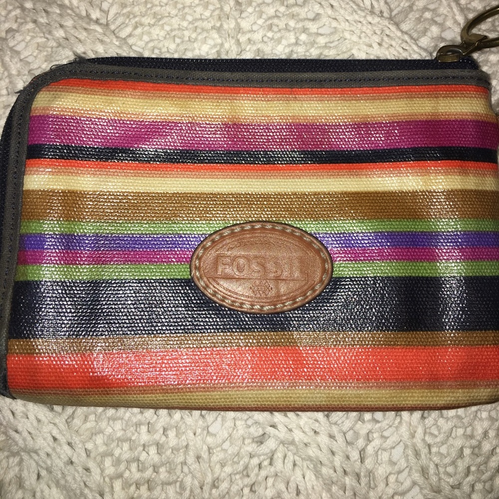 Fossil wallet with wrist strap