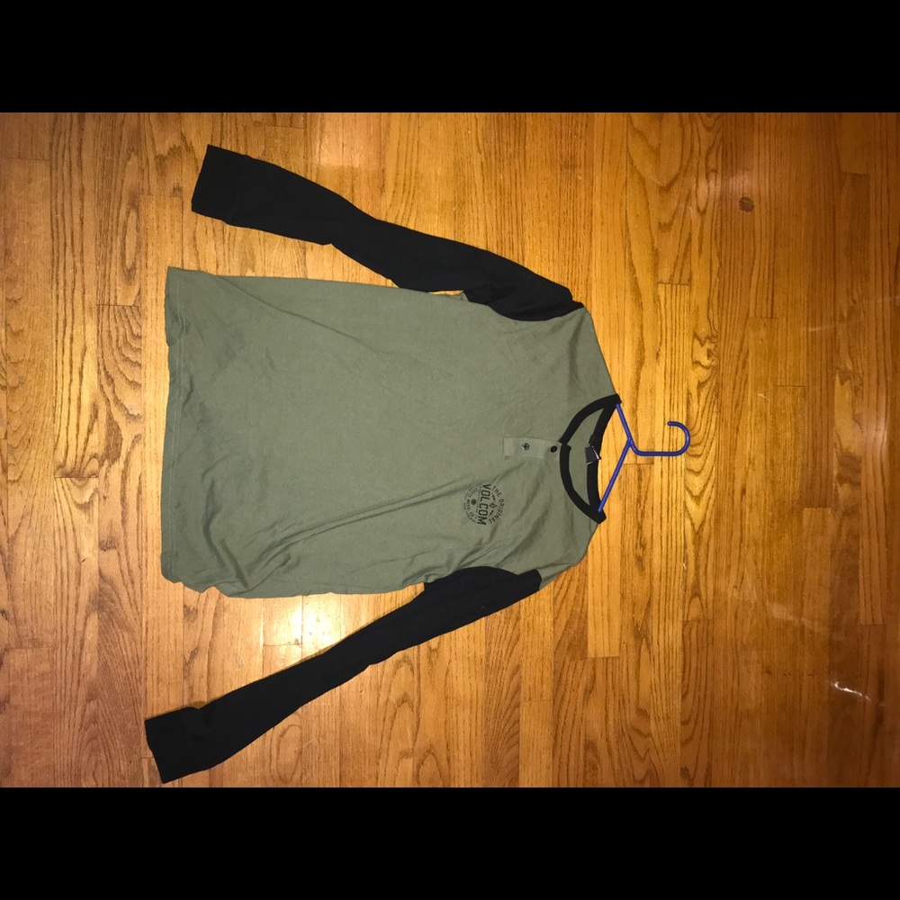 Long sleeve