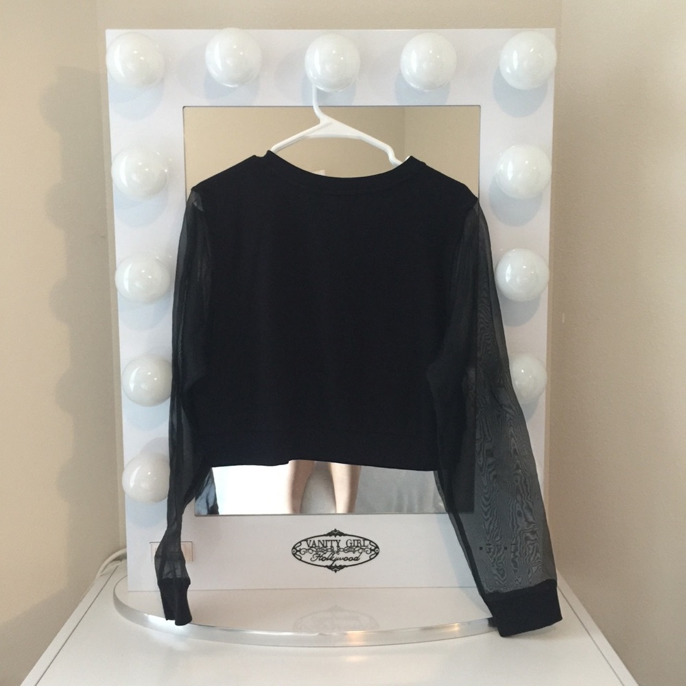 Forever 21 Black Crop Sweater - Picture 4 of 4