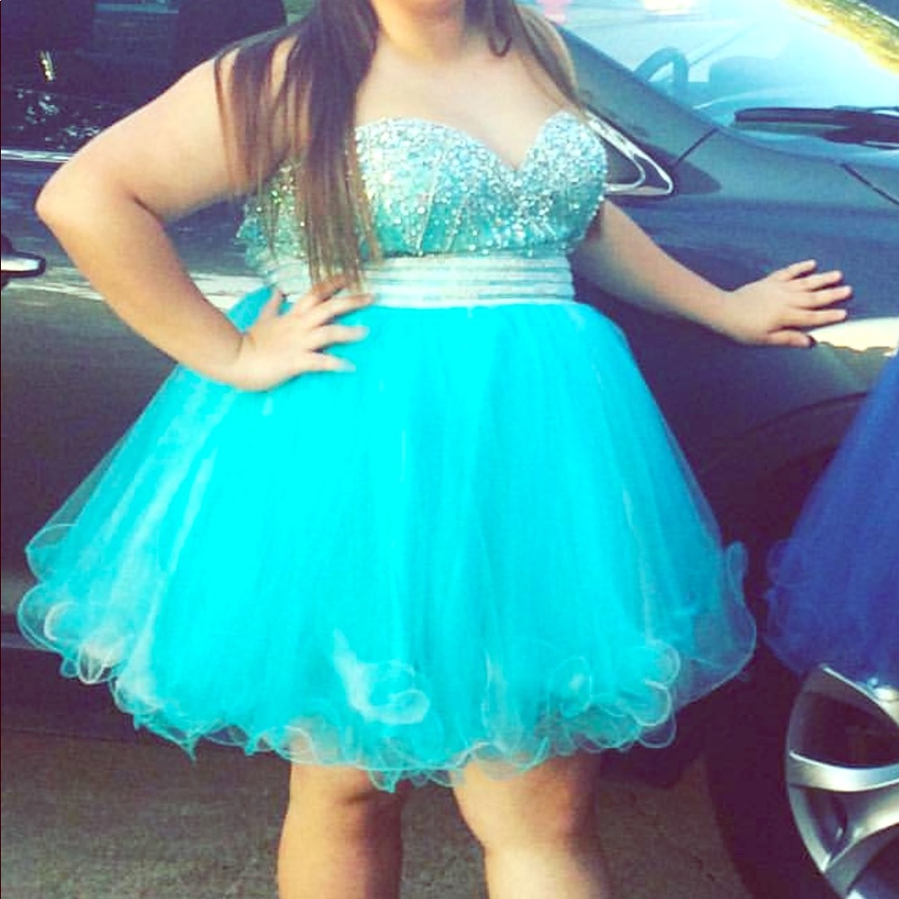 Homecoming/prom dress size xxxl fits 15/16