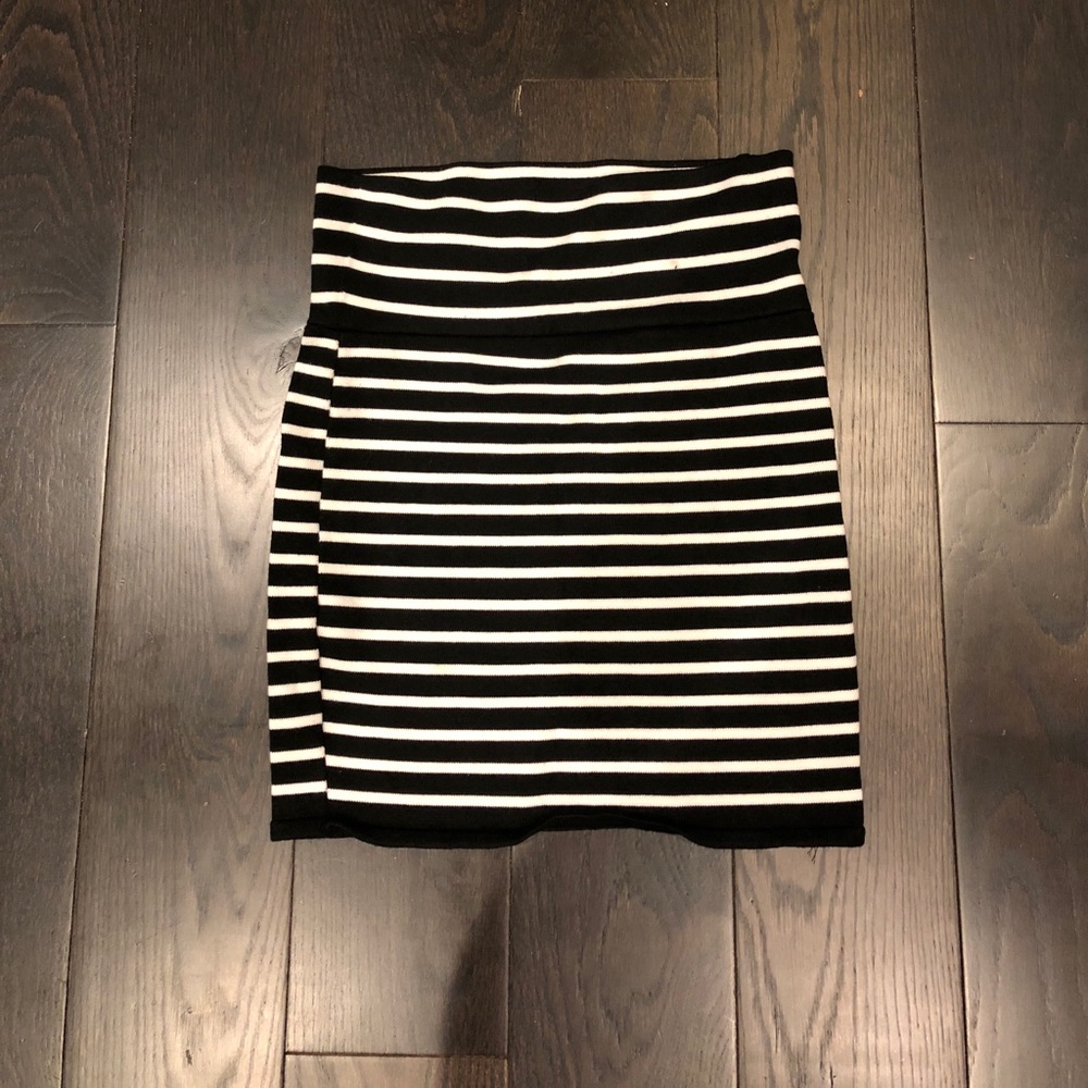 high wasted mini skirt