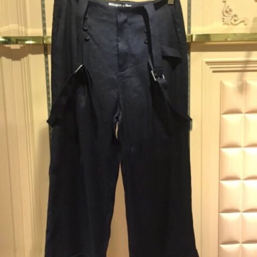 wide-leg trousers