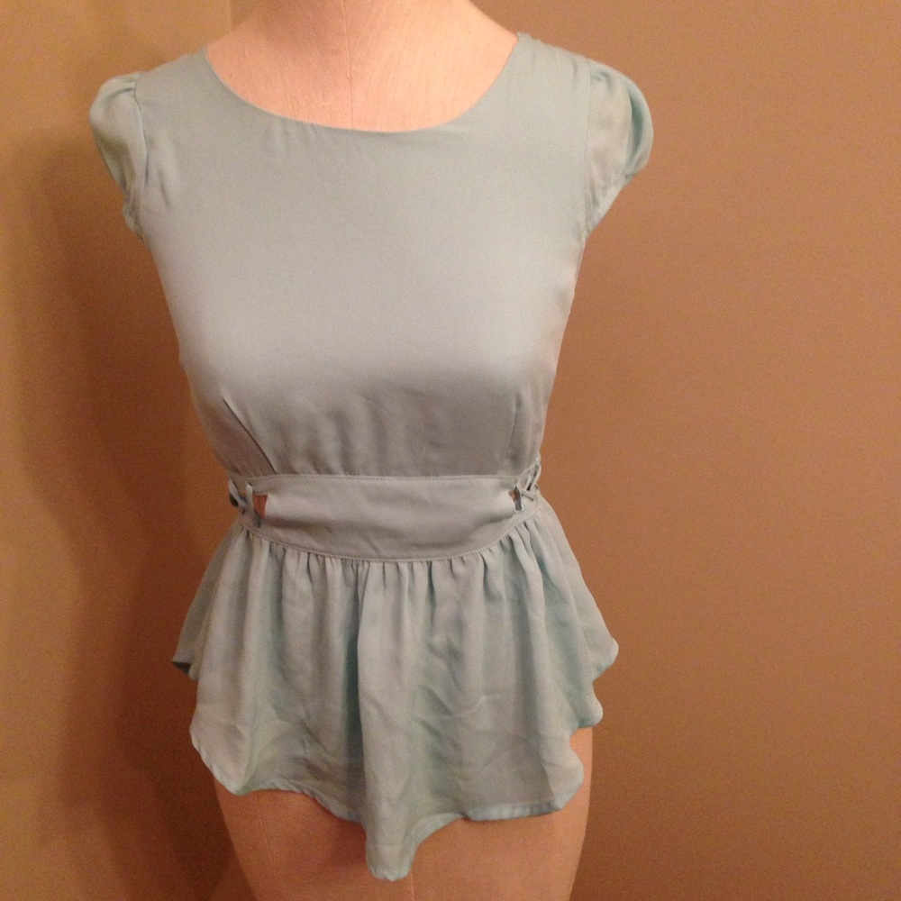 Sugar lips lace up cutout turquoise top XS - Picture 3 of 9