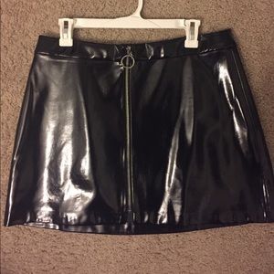 Zara shiny black skirt with front zipper detail