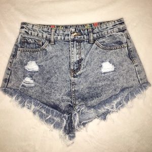 Acid Wash Forever 21 shorts size small