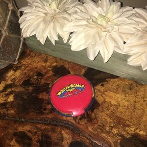 MAC Wonder Woman Mineralize Skin Finish