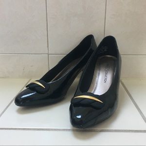 Vintage-Style Black Patent Heels with Gold Decal
