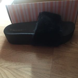 Platform furry slides