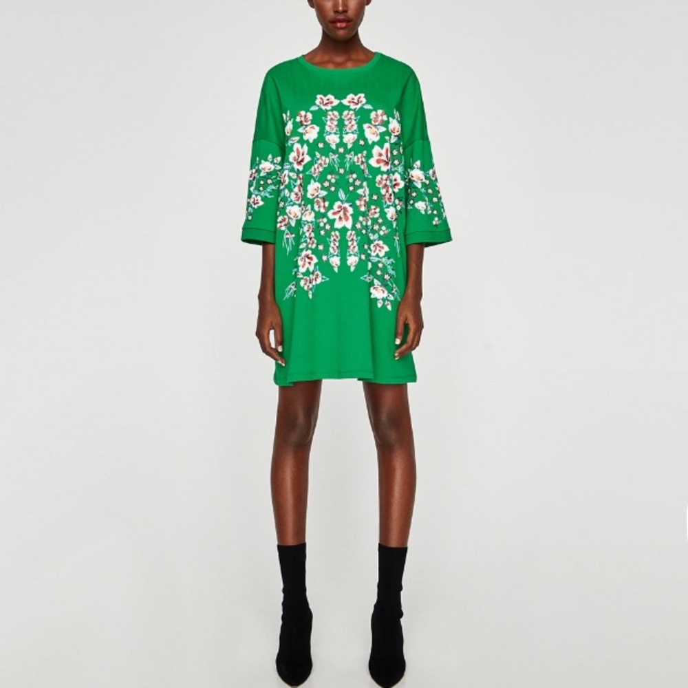 Zara green dress with floral print - Picture 2 of 7