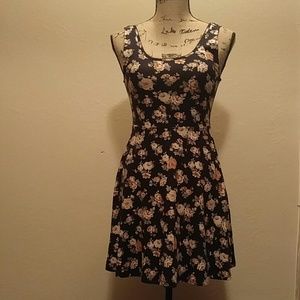 Short dress