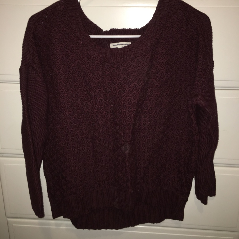 AMERICAN EAGLE Heavy Maroon Sweater