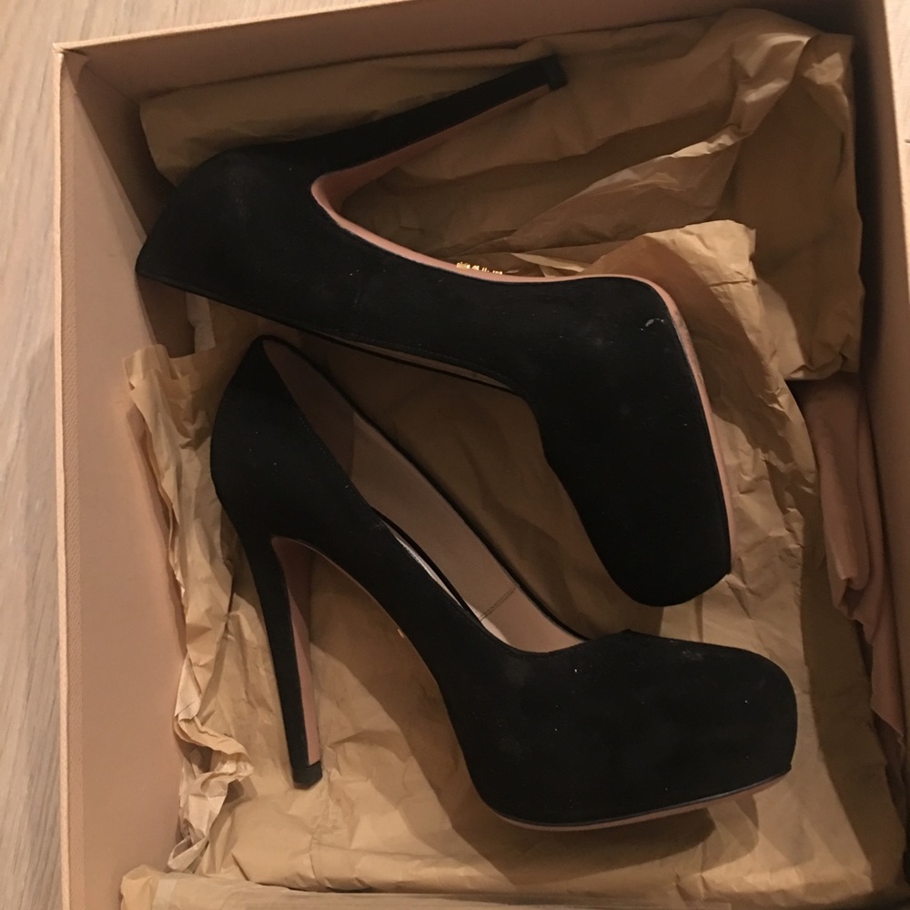 π AUTHENTIC PRADA black suede shoes size 36 - Picture 5 of 9