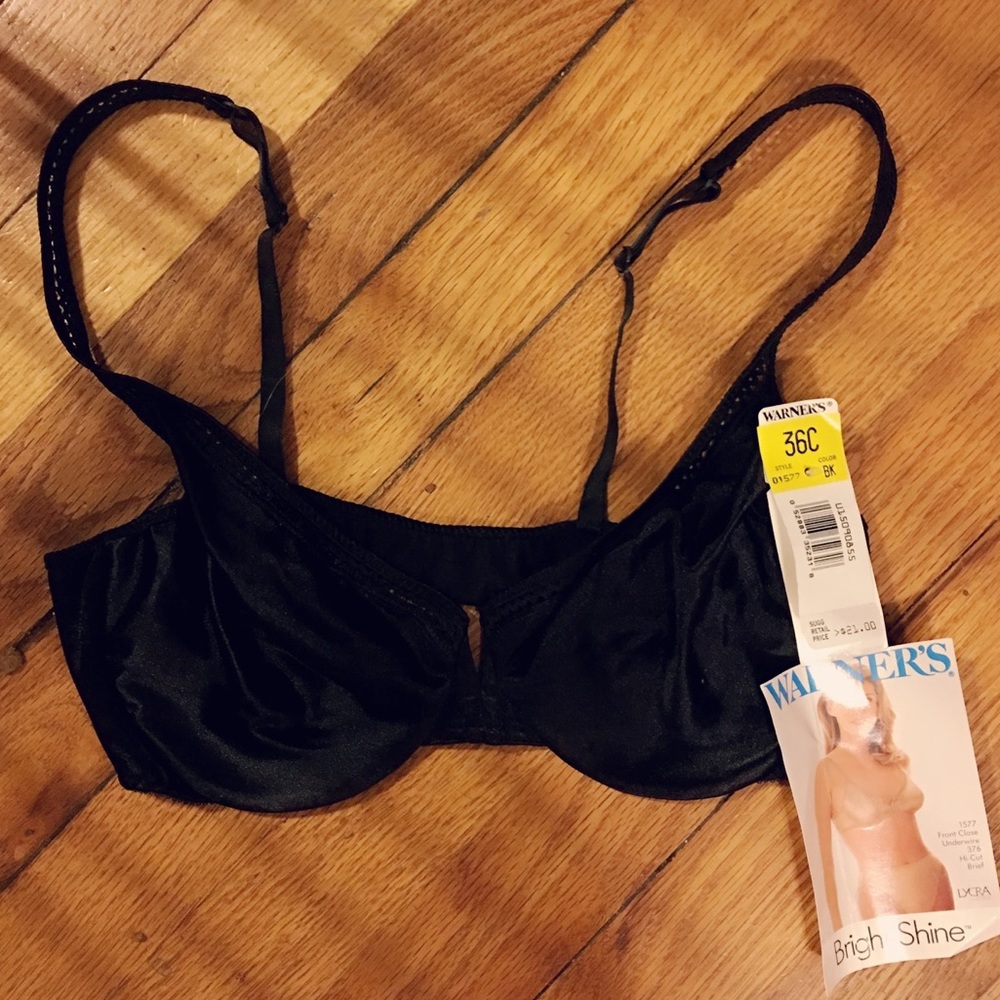 🙍🏾BRA: NWT Warner's Front Closure Black 36C
