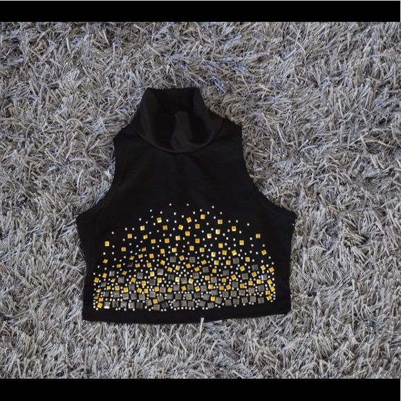 Black Studded Crop Top - Picture 2 of 3