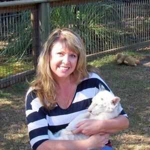 Meet your Posher, Lori