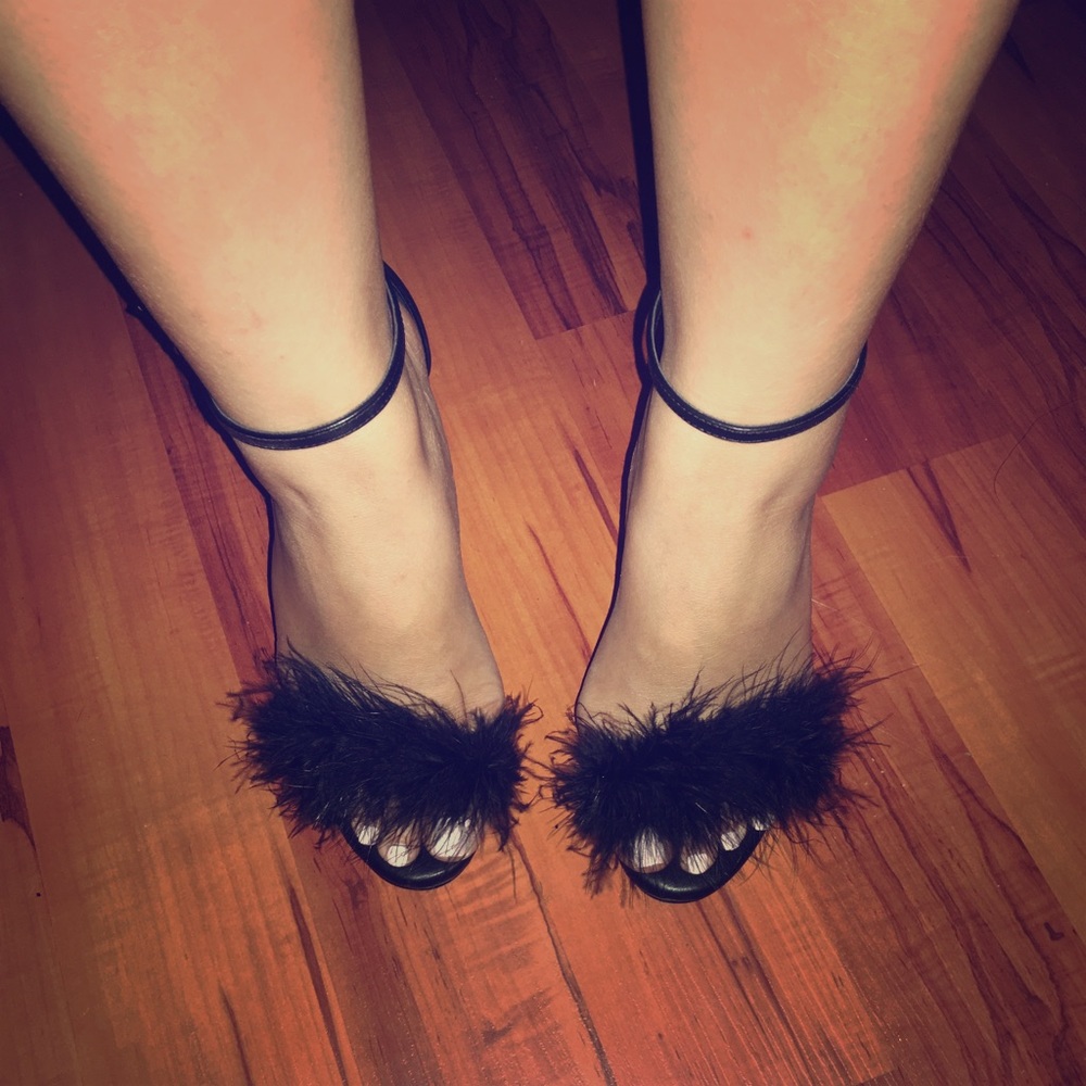 Black Scarlett Steve Madden Sandal (worn twice)