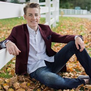 Meet your Posher, Colton