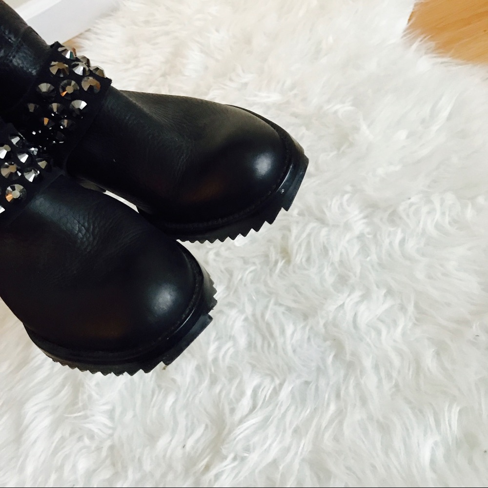 SOLD Pedro Garcia Kian Crystal Studded Boot - Picture 3 of 7