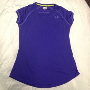 🌼Under amour Heat gear shirt