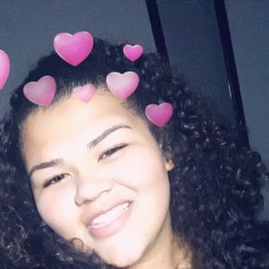 Meet your Posher, Victoria