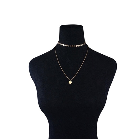 ⭐️ Dainty boho double layered coin circle ⭐️ - Picture 3 of 8