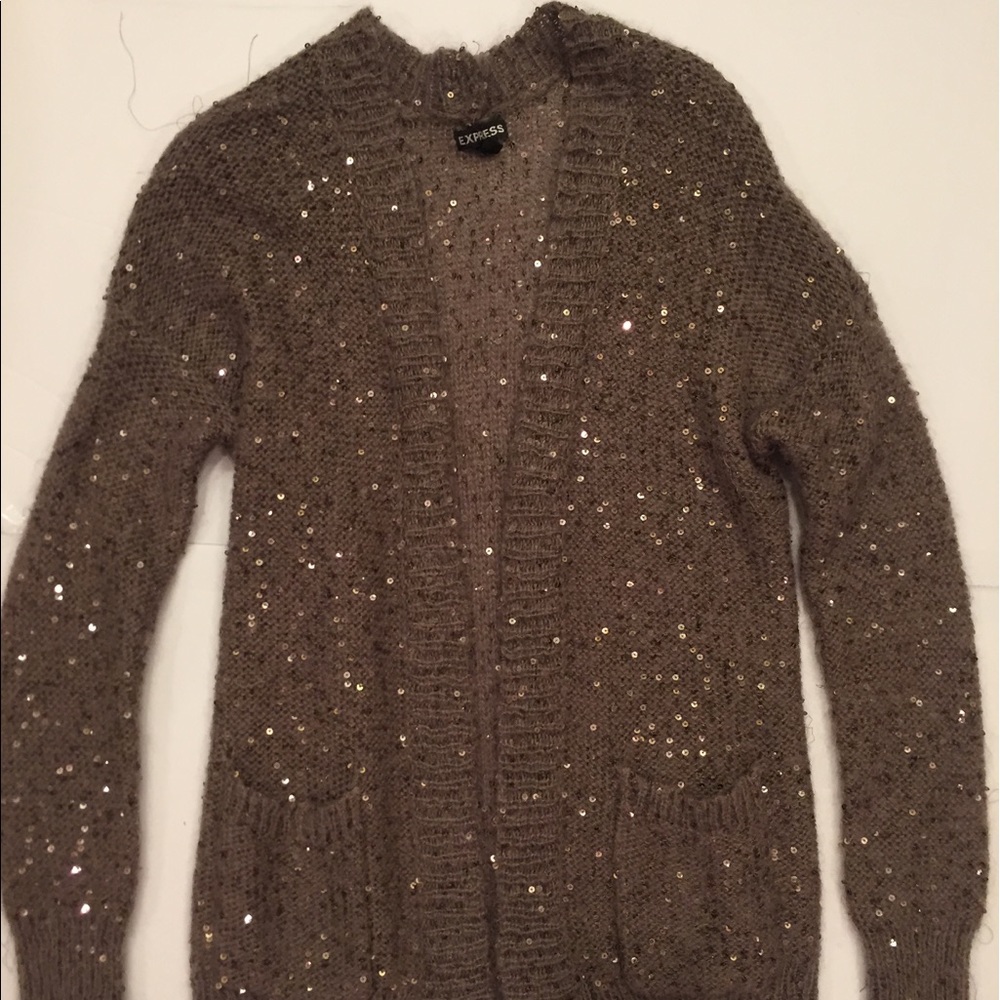 Brown cardigan with sequins