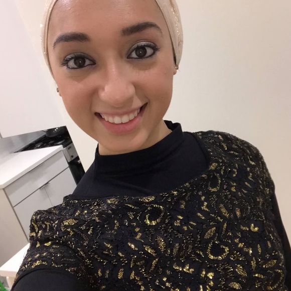 Meet your Posher, Nora - Picture 1 of 1