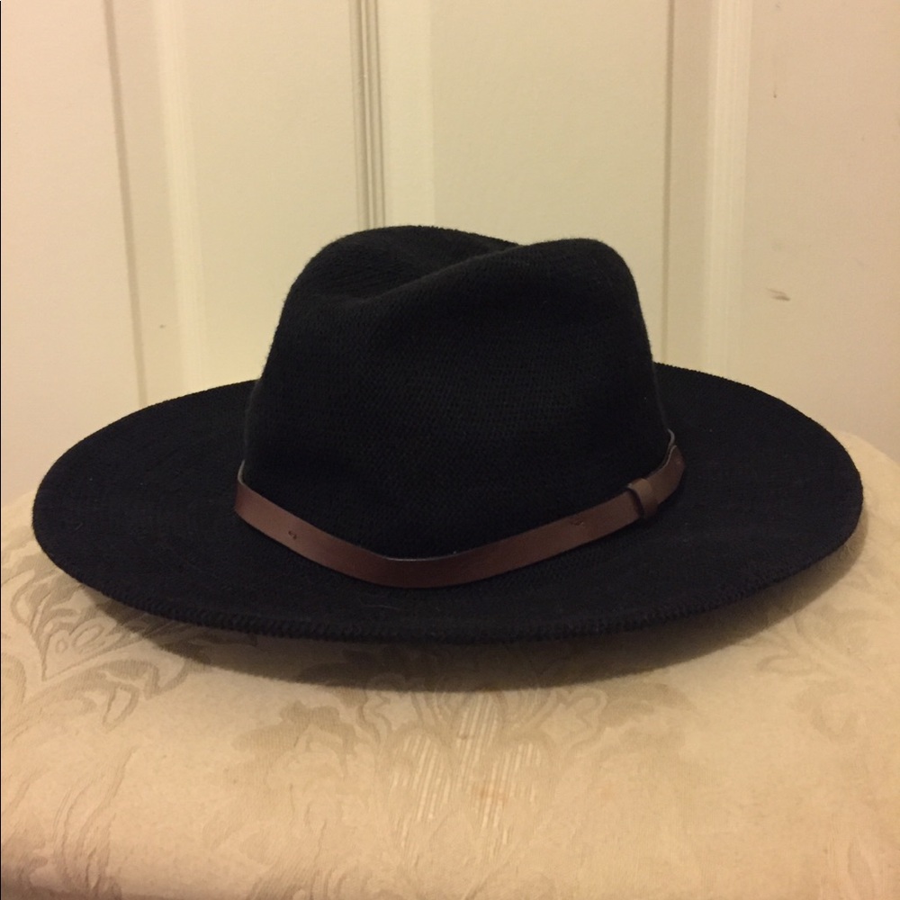 Black wide brim hat