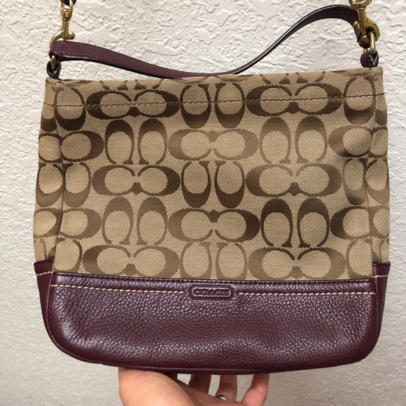 Coach logo crossbody purse - Picture 5 of 6